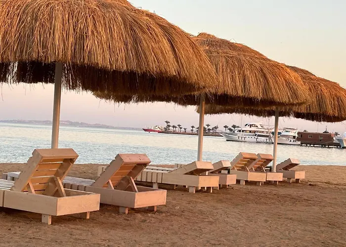 Sea View Access Princess Hurgada