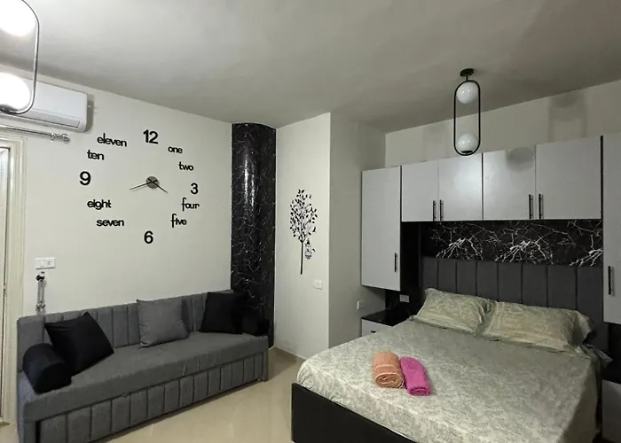 Sea View Access Princess Daire